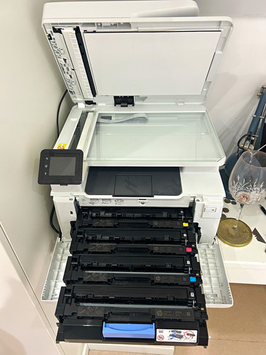 Color laserjet pro mfp - pro,